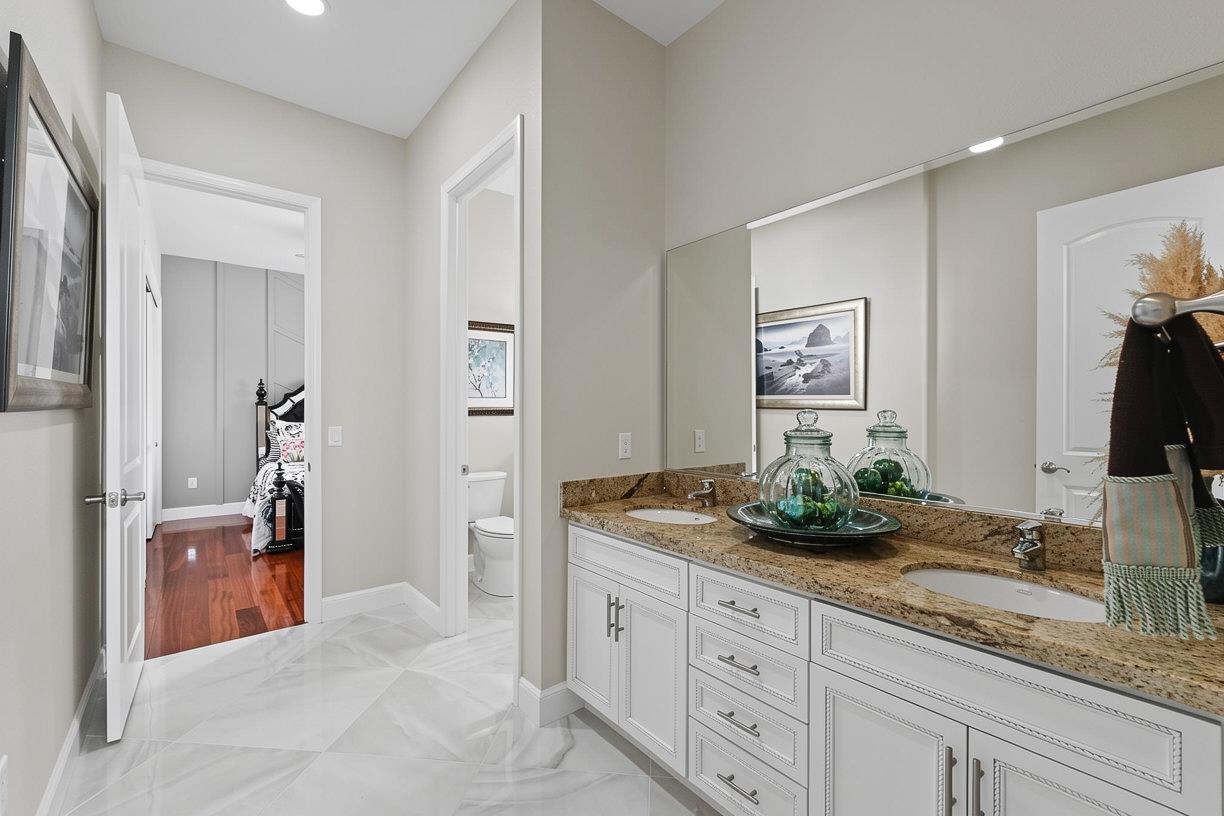 1546 Terracina Cir, Manteca, CA 95336