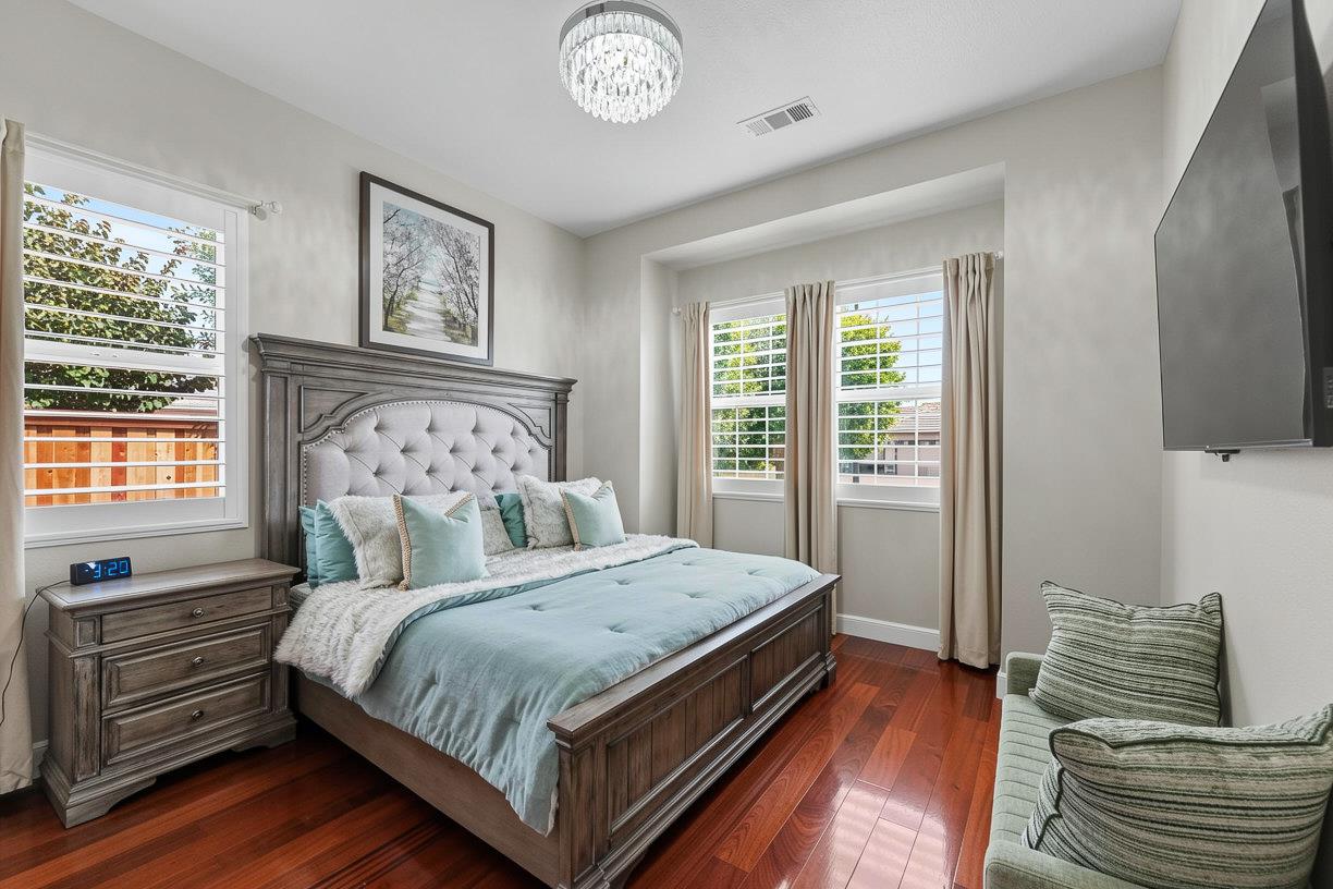 1546 Terracina Cir, Manteca, CA 95336