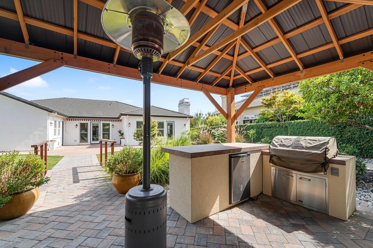 1546 Terracina Cir, Manteca, CA 95336