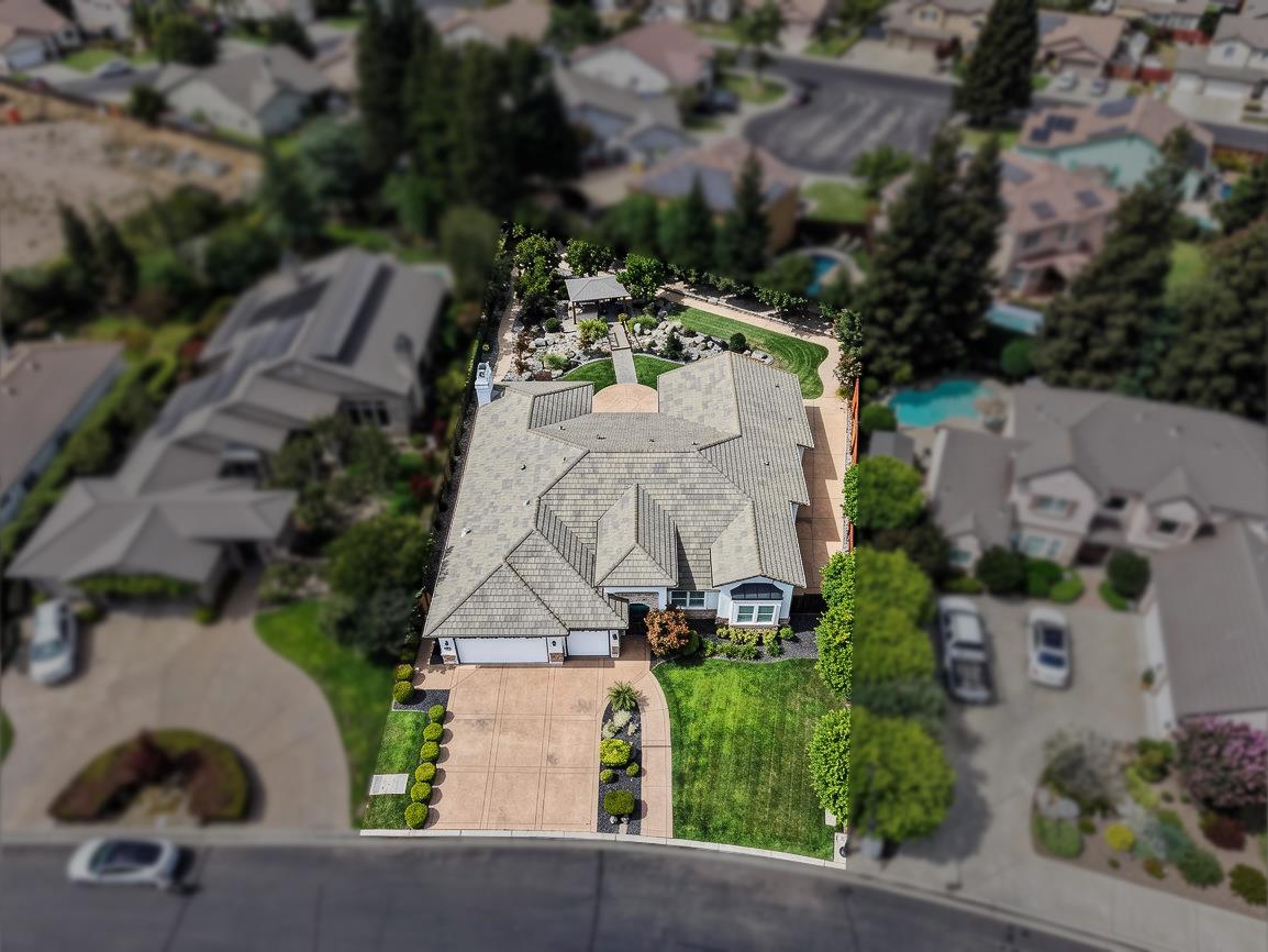 1546 Terracina Cir, Manteca, CA 95336