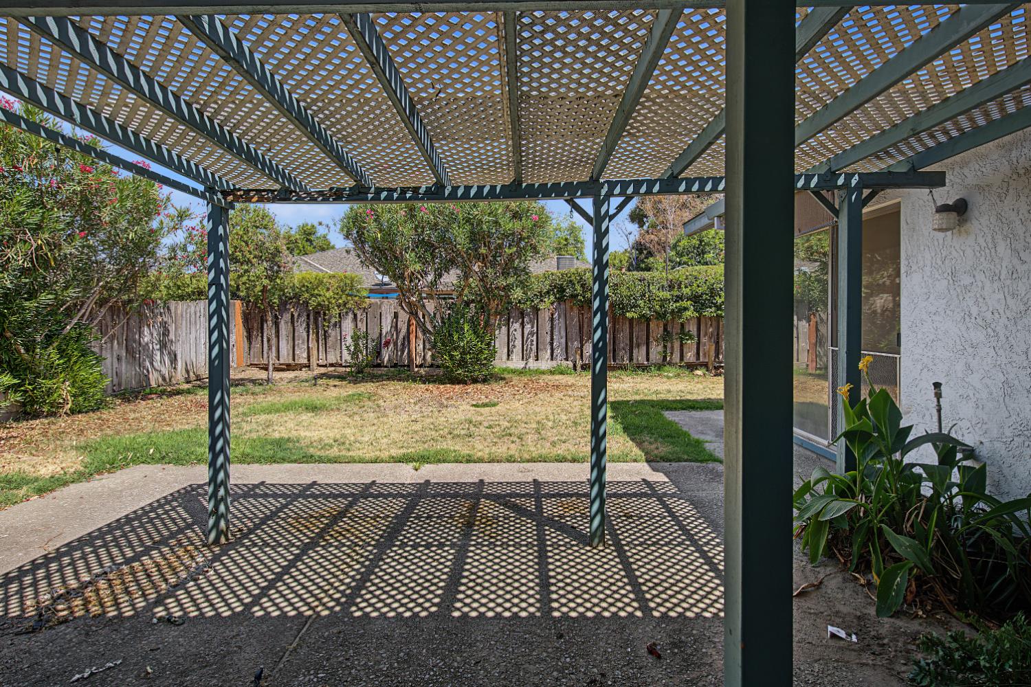 749 Meadow Way, Manteca, CA 95336