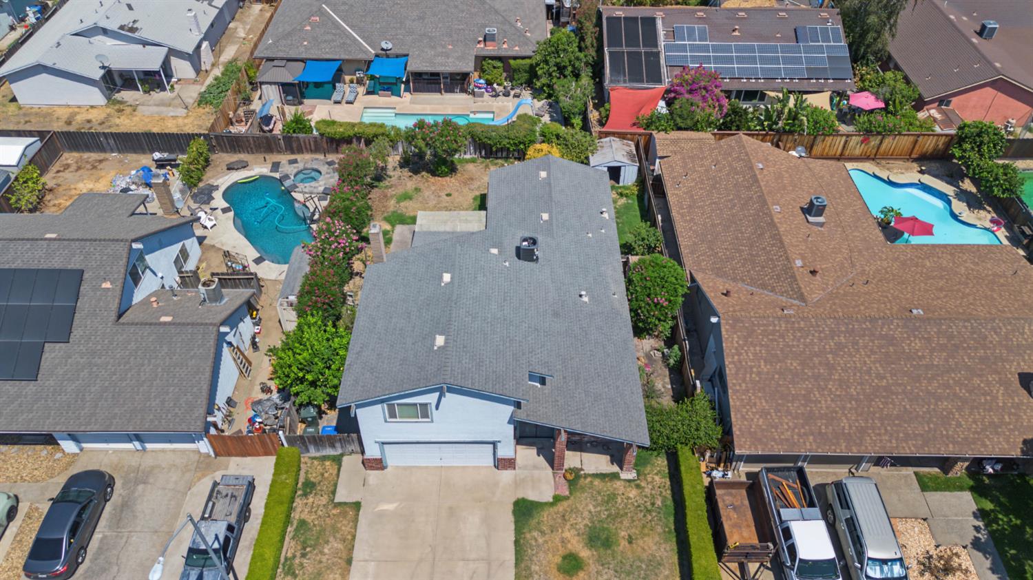 749 Meadow Way, Manteca, CA 95336