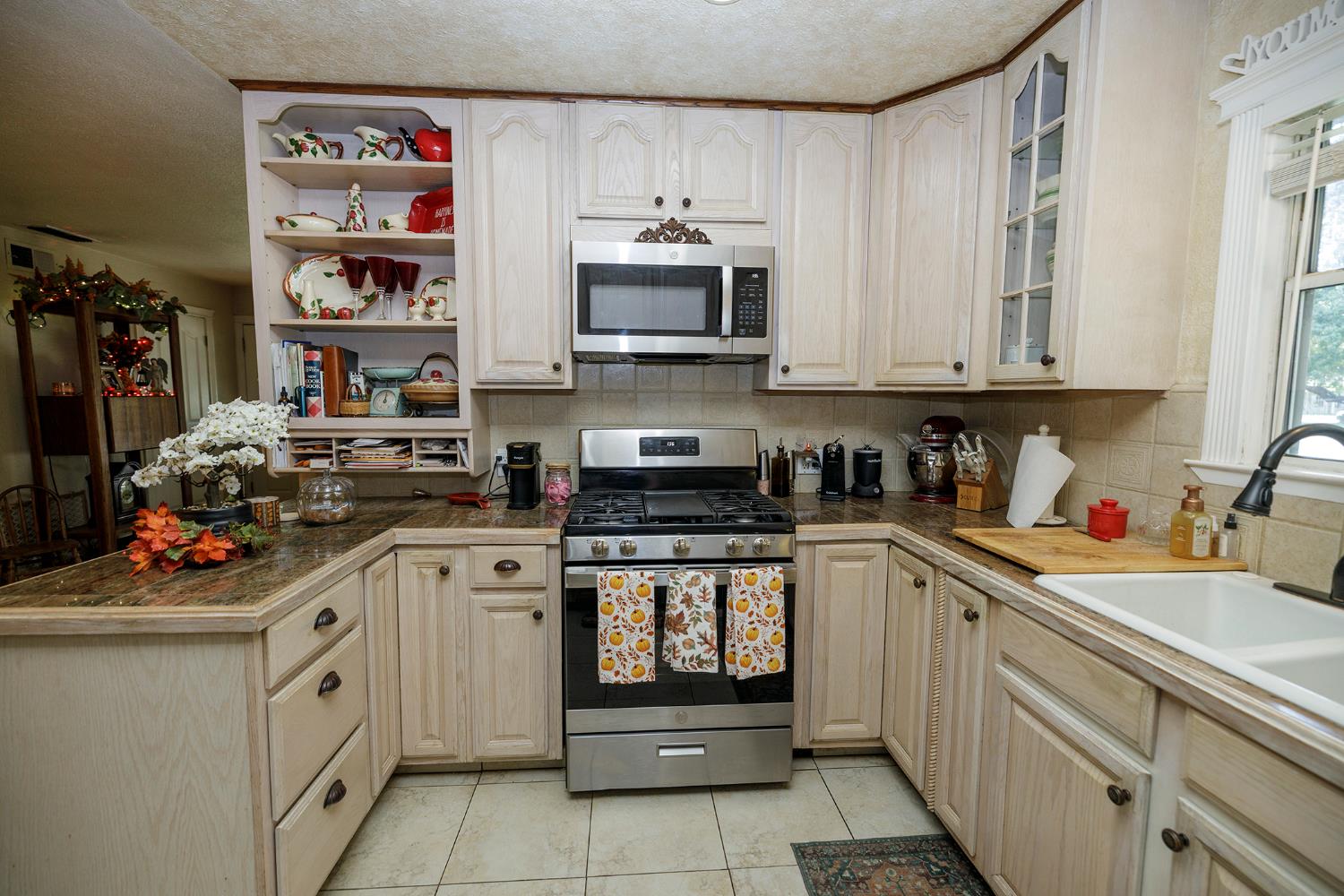 1815 E Marshall St, Turlock, CA 95380
