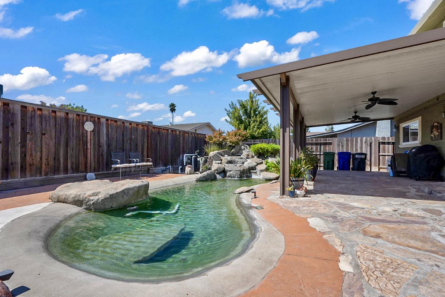 1945 Clemson Ct, Turlock, CA 95382
