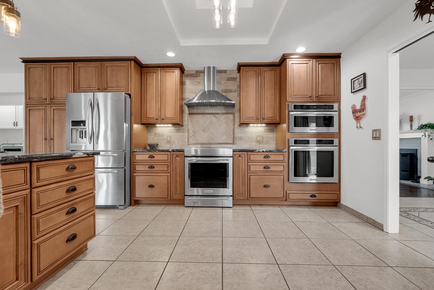 1945 Clemson Ct, Turlock, CA 95382