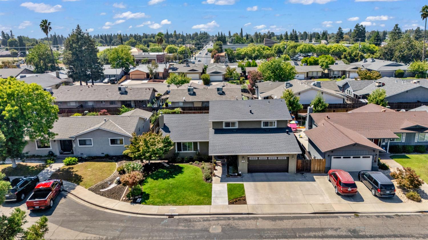 1945 Clemson Ct, Turlock, CA 95382