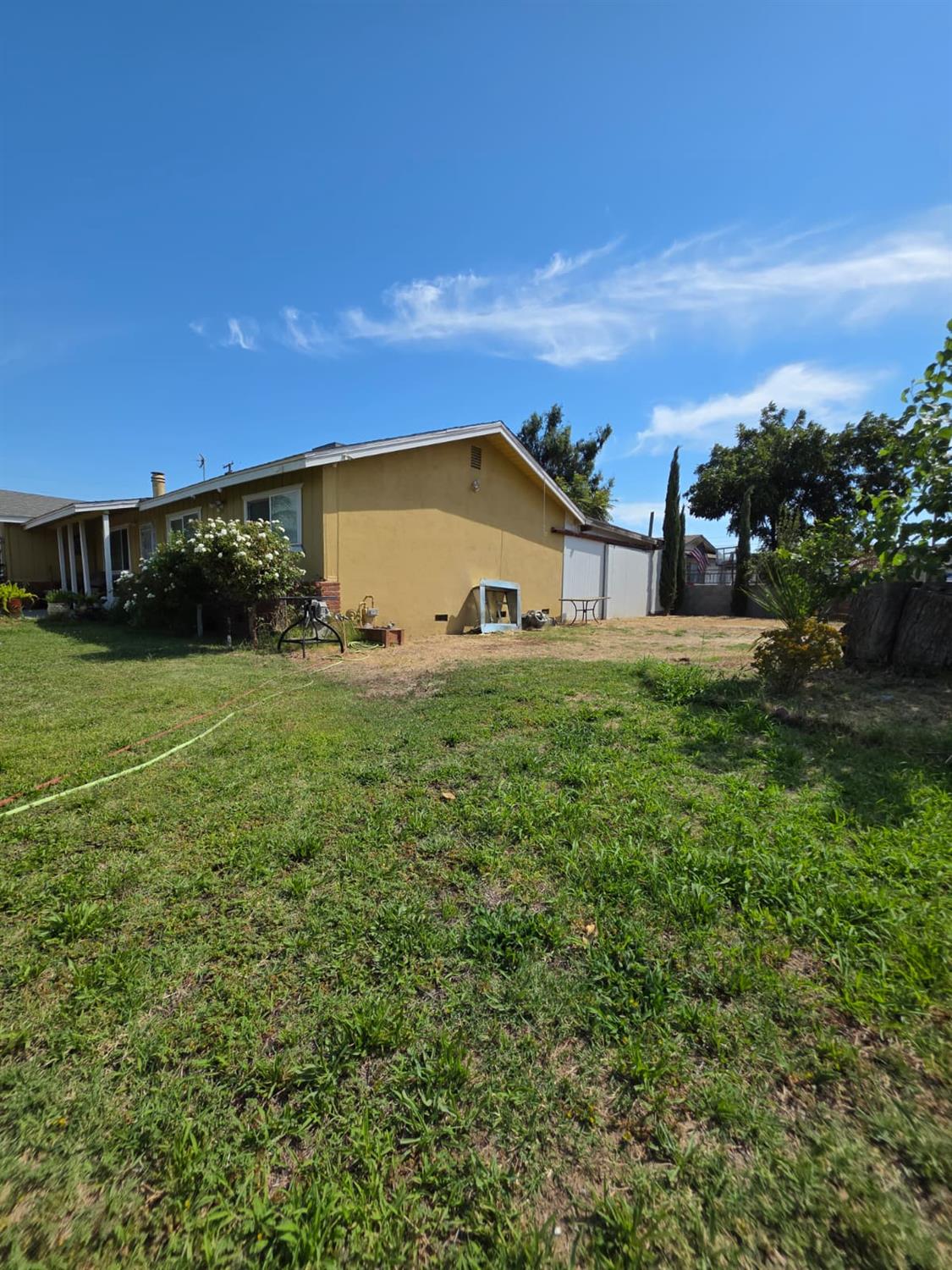 708 Avon St, Modesto, CA 95351