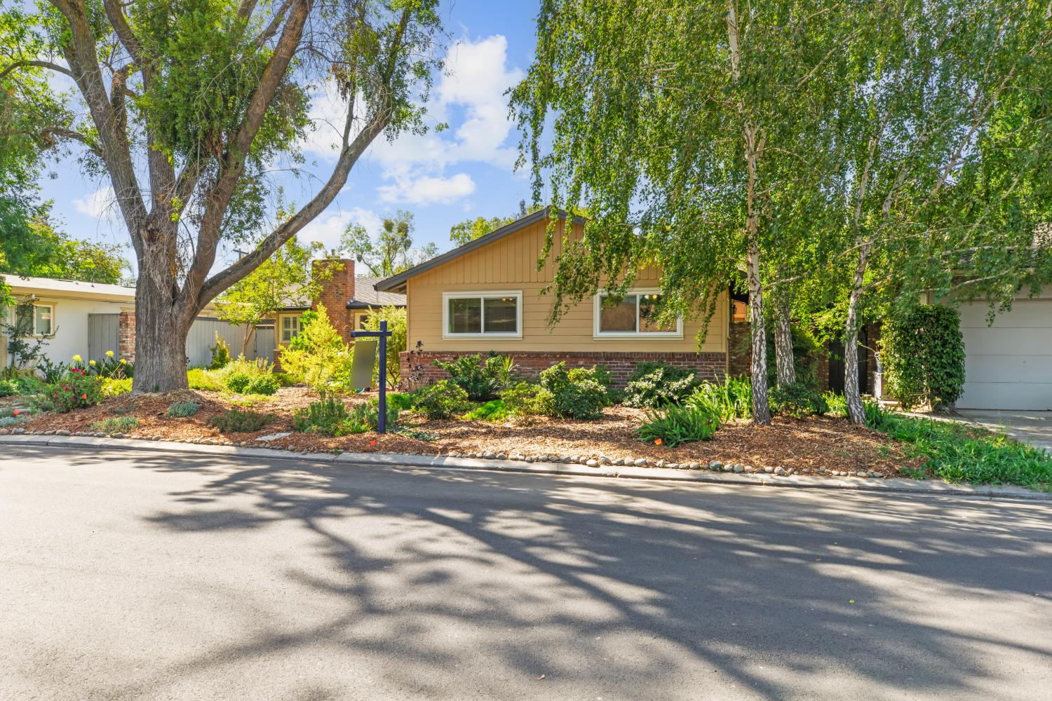 1418 Fordham Ave, Modesto, CA 95350