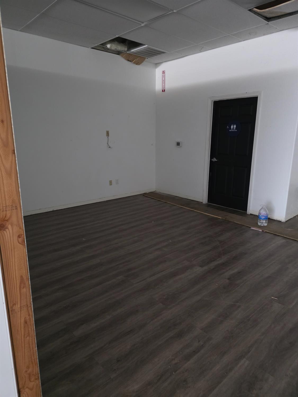 1607 center, Dos Palos, CA 93620