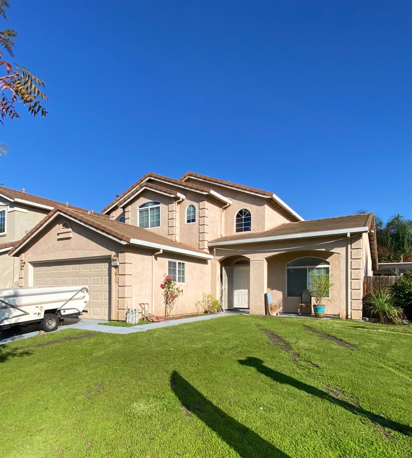 2800 Skybrite Dr, Ceres, CA 95307