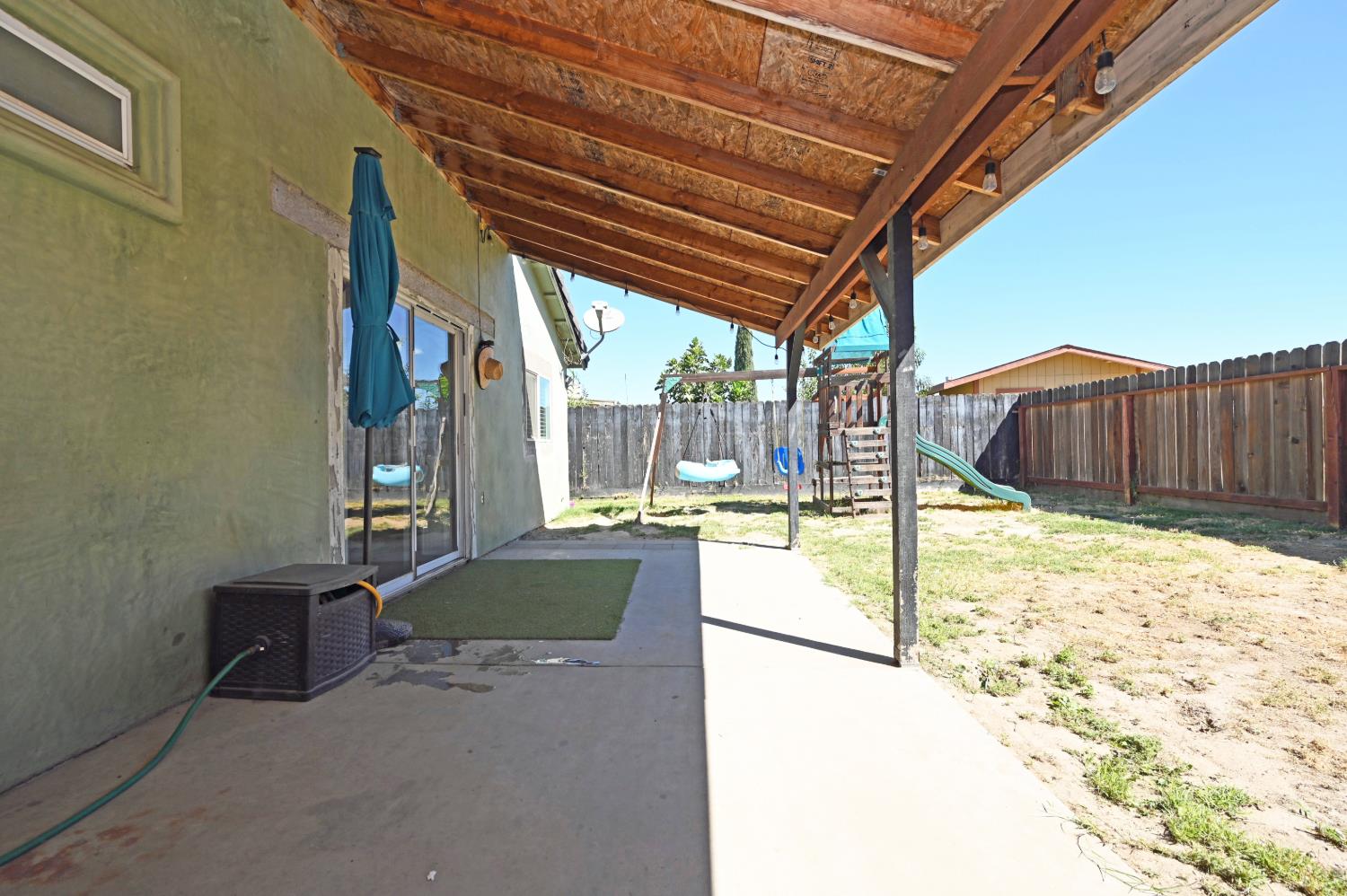1902 Willert Dr, Turlock, CA 95380