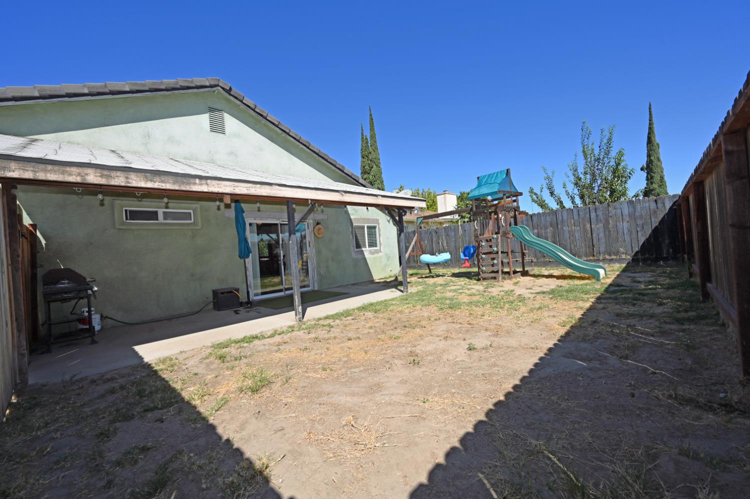 1902 Willert Dr, Turlock, CA 95380