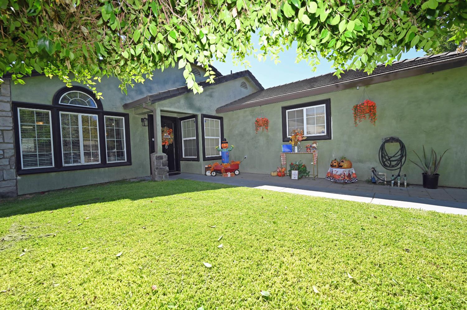 1902 Willert Dr, Turlock, CA 95380