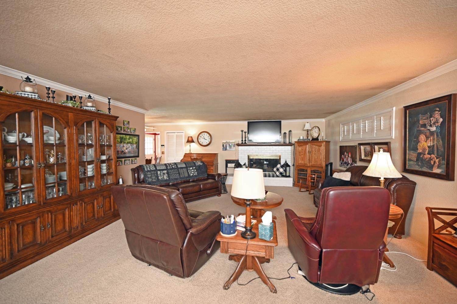 2500 E Canal Dr, Turlock, CA 95380