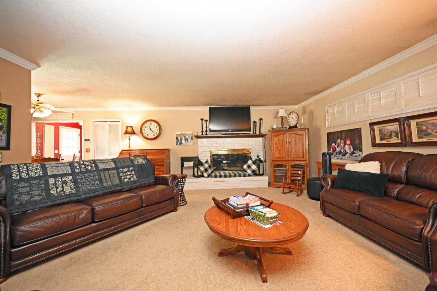 2500 E Canal Dr, Turlock, CA 95380