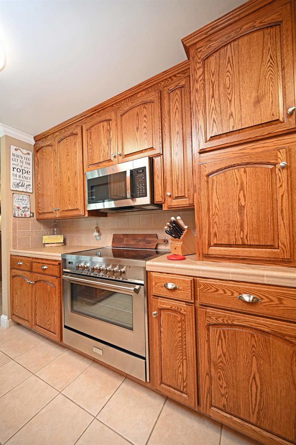 2500 E Canal Dr, Turlock, CA 95380