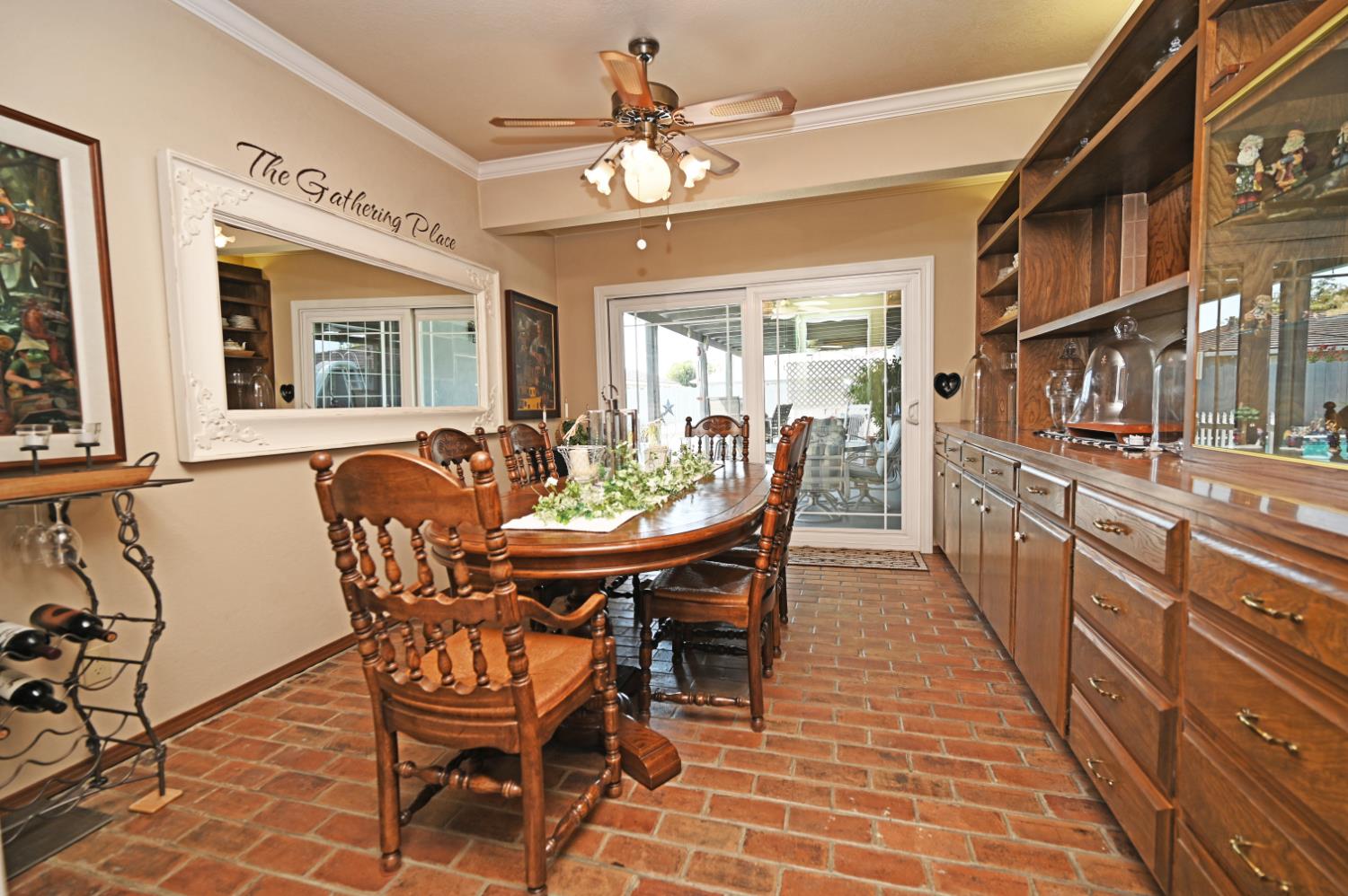 2500 E Canal Dr, Turlock, CA 95380