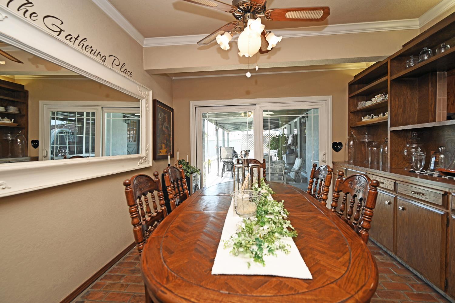 2500 E Canal Dr, Turlock, CA 95380