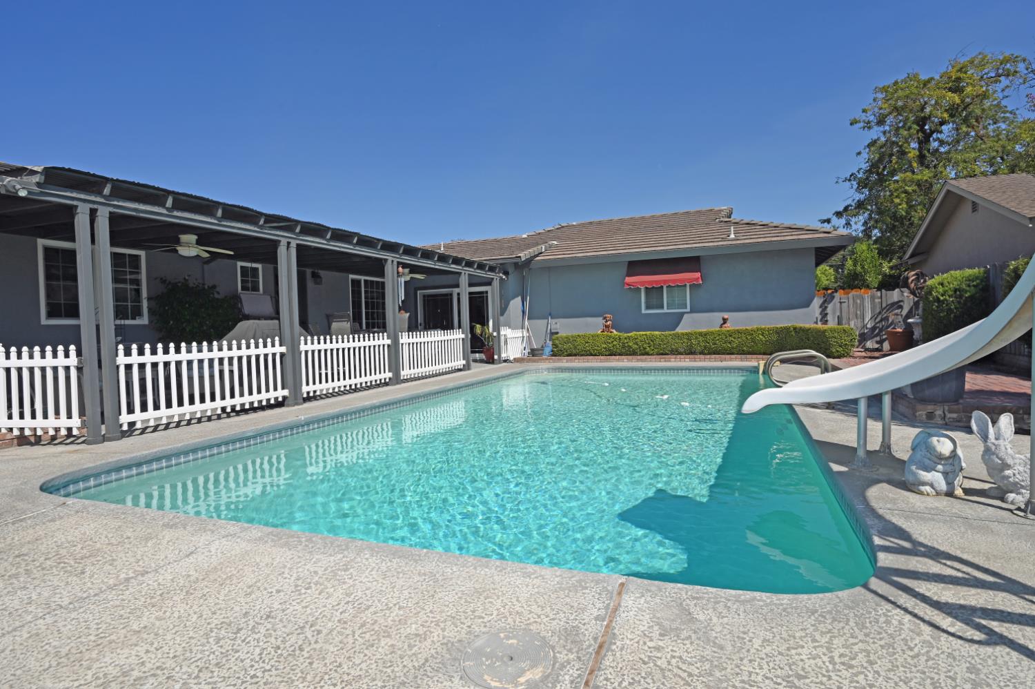 2500 E Canal Dr, Turlock, CA 95380