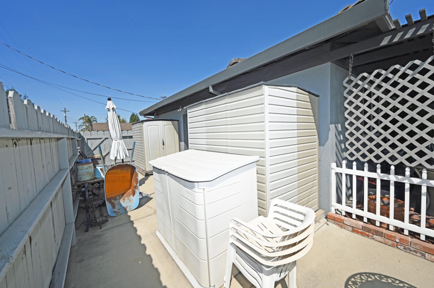 2500 E Canal Dr, Turlock, CA 95380