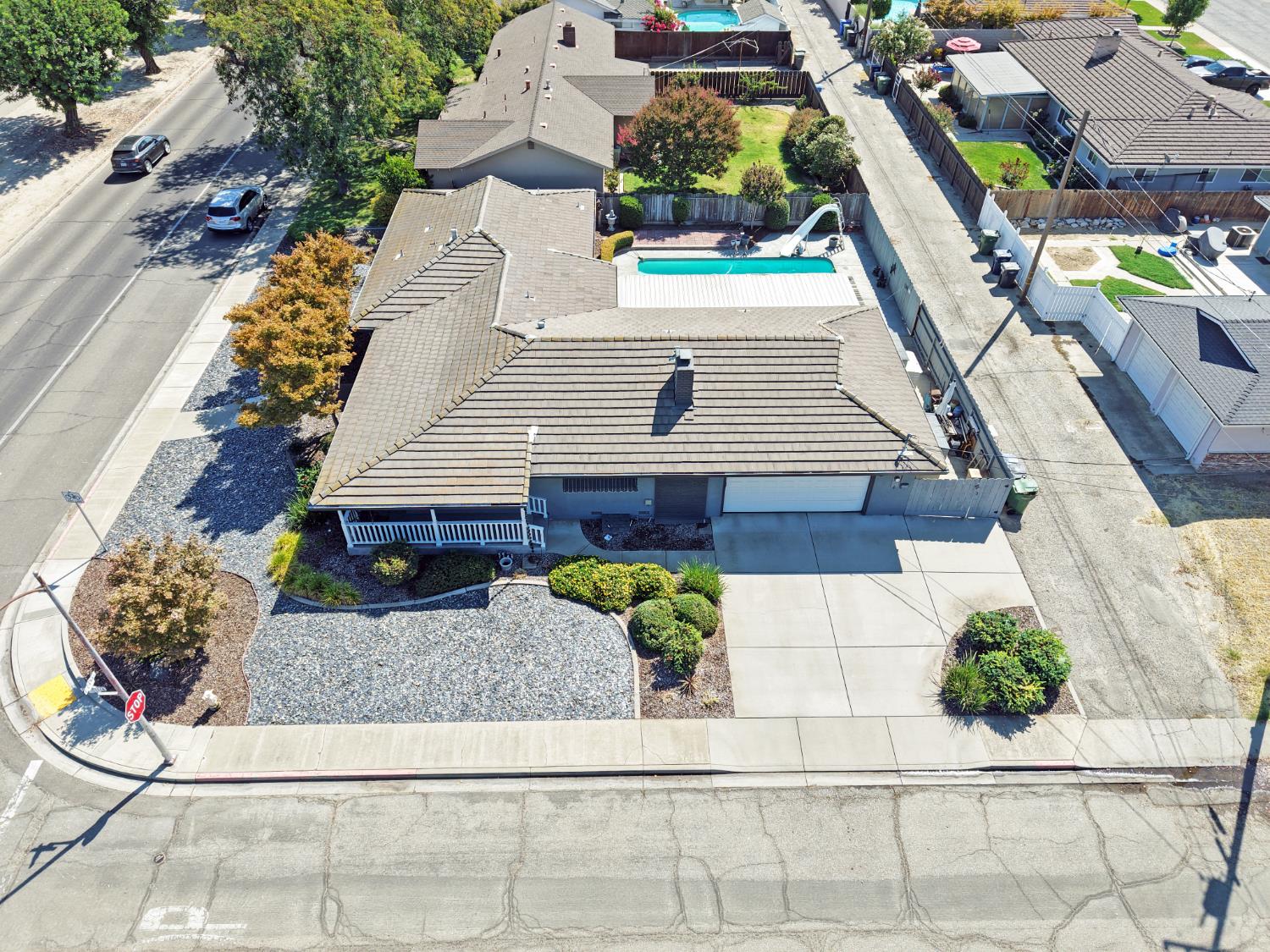 2500 E Canal Dr, Turlock, CA 95380