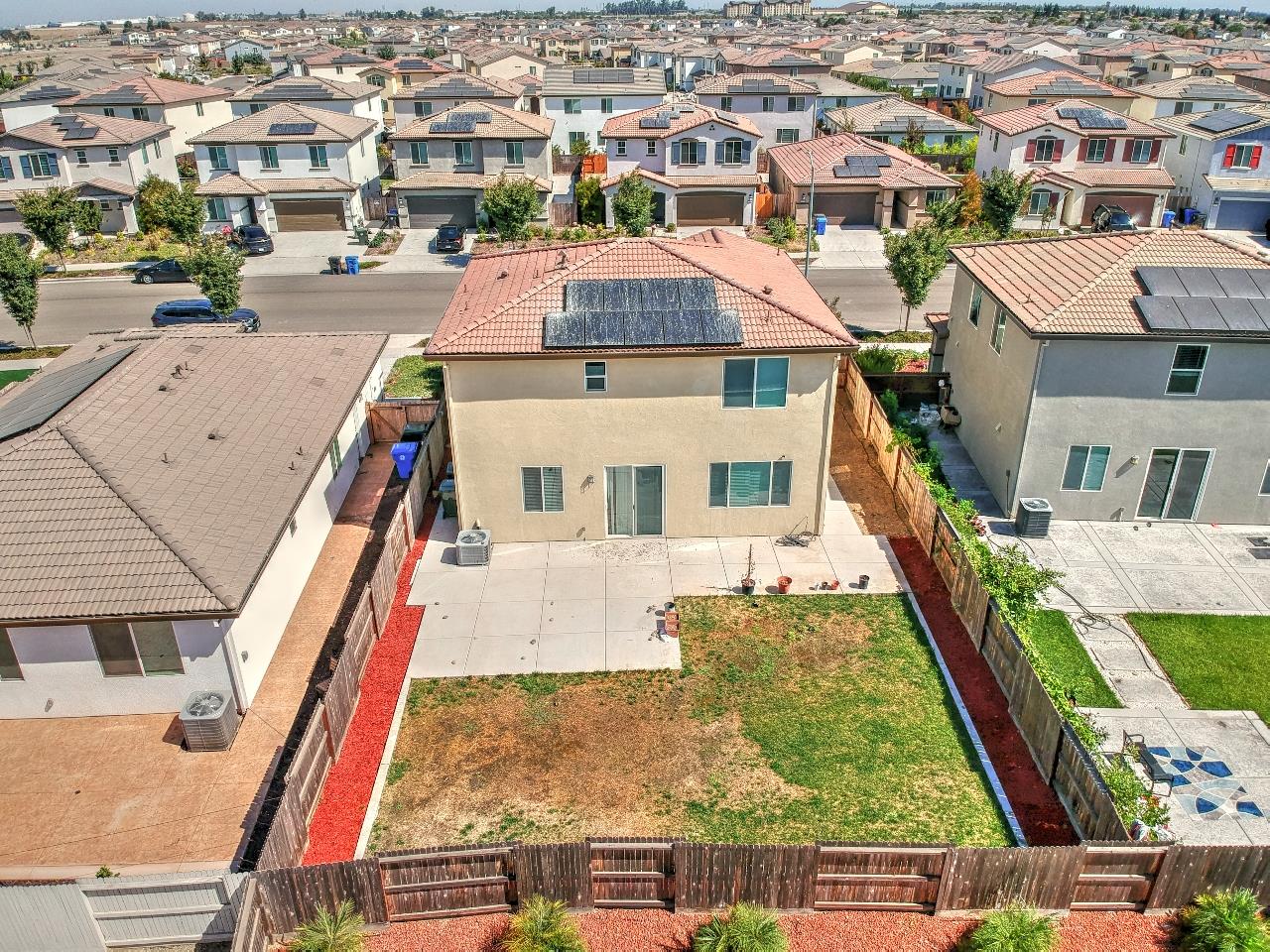2952 Diablo View Dr, Manteca, CA 95337