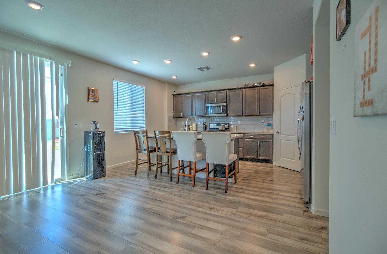 2952 Diablo View Dr, Manteca, CA 95337