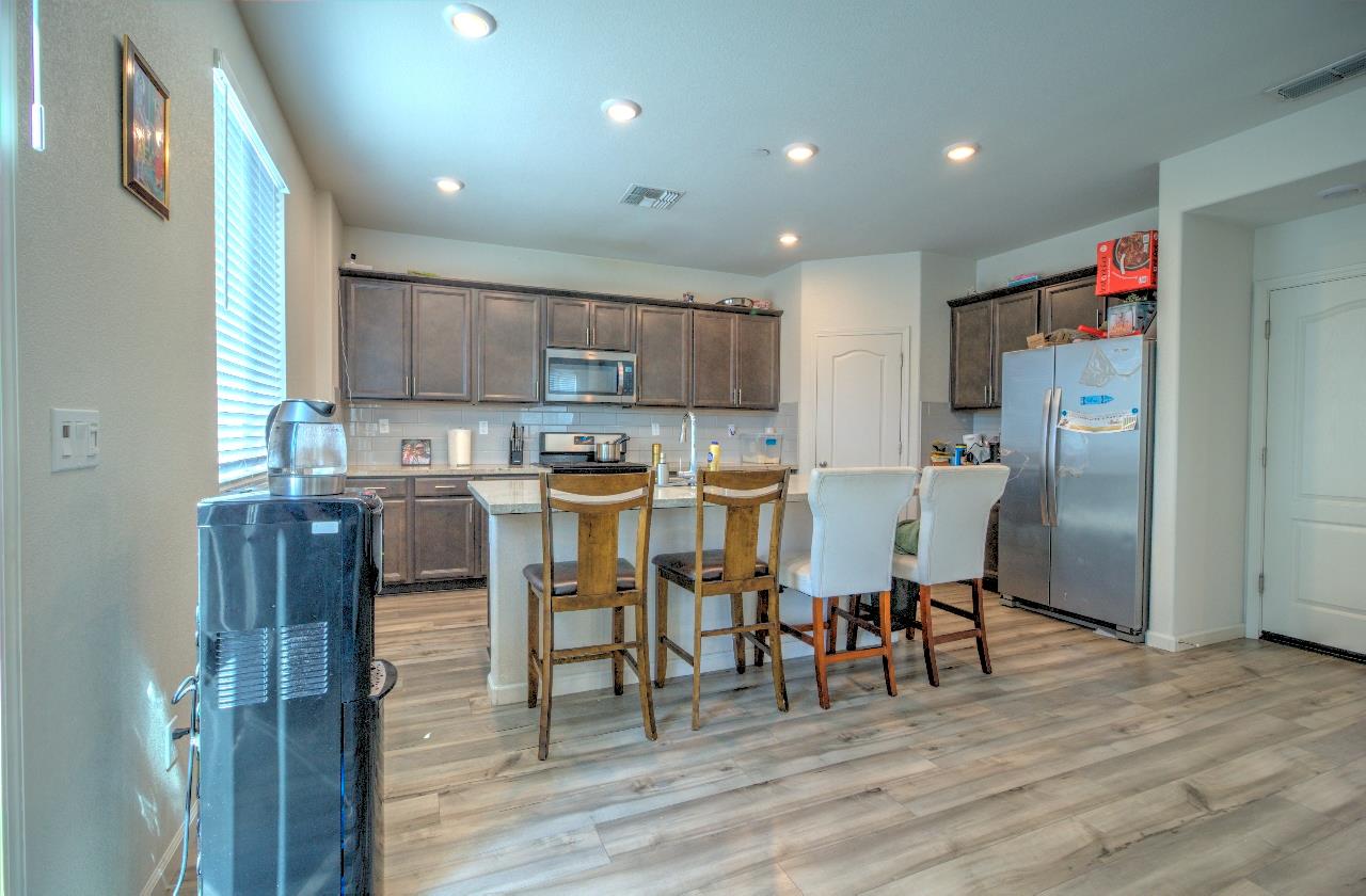 2952 Diablo View Dr, Manteca, CA 95337