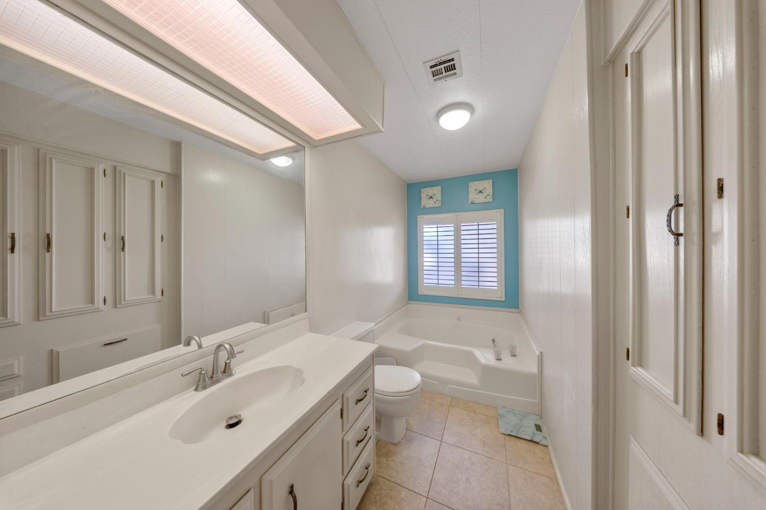 3812 Maui Terrance, Modesto, CA 95355