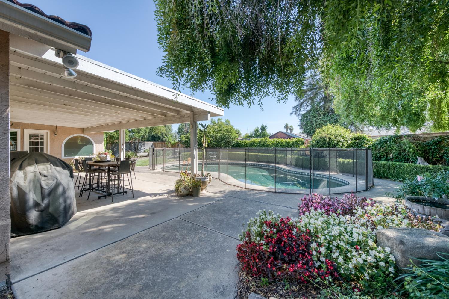 3055 Fairmont Ct, Madera, CA 93637