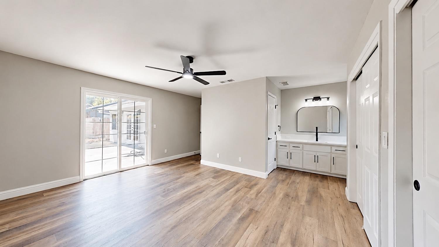 1516 January Dr, Modesto, CA 95358