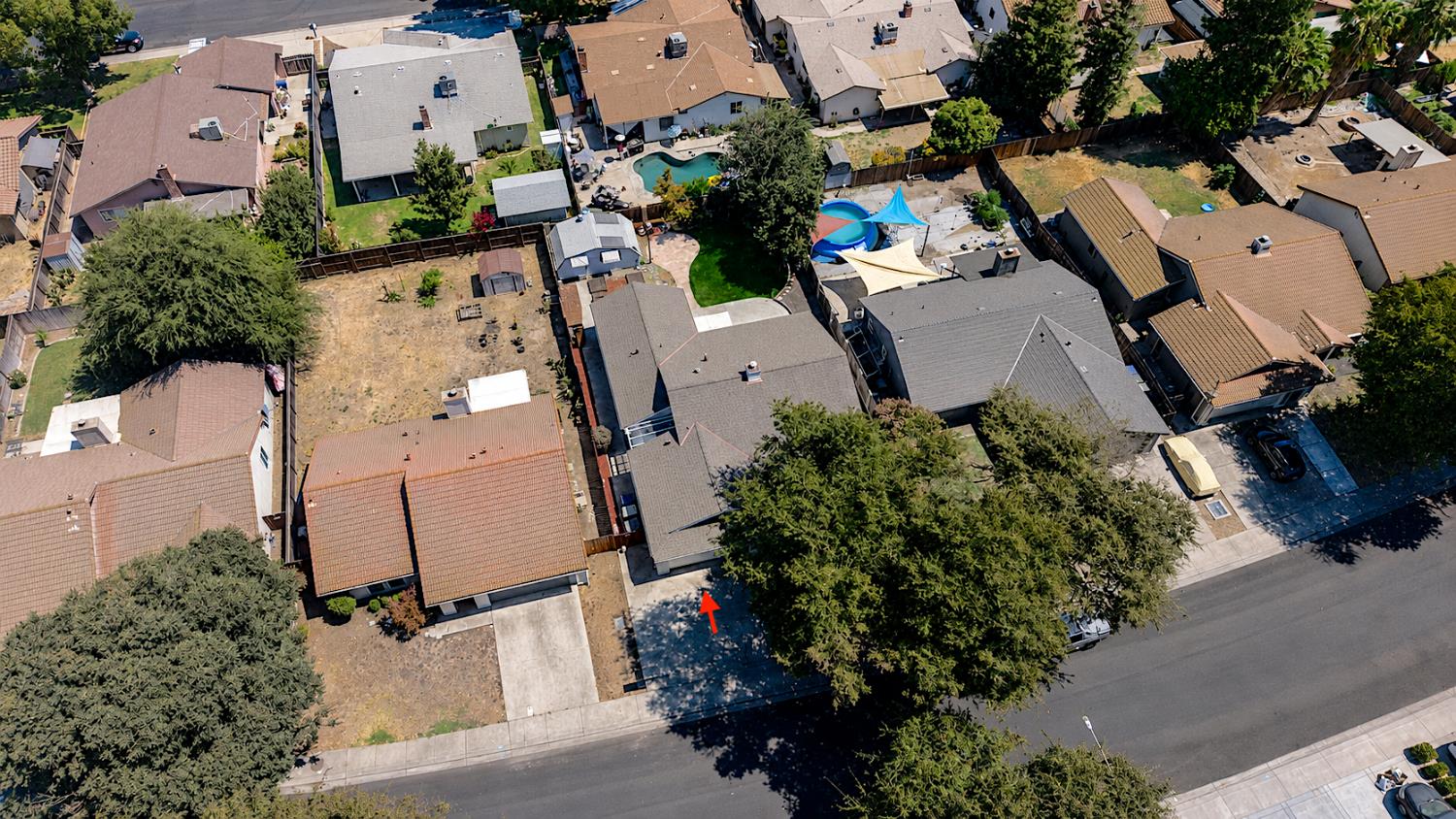 1516 January Dr, Modesto, CA 95358