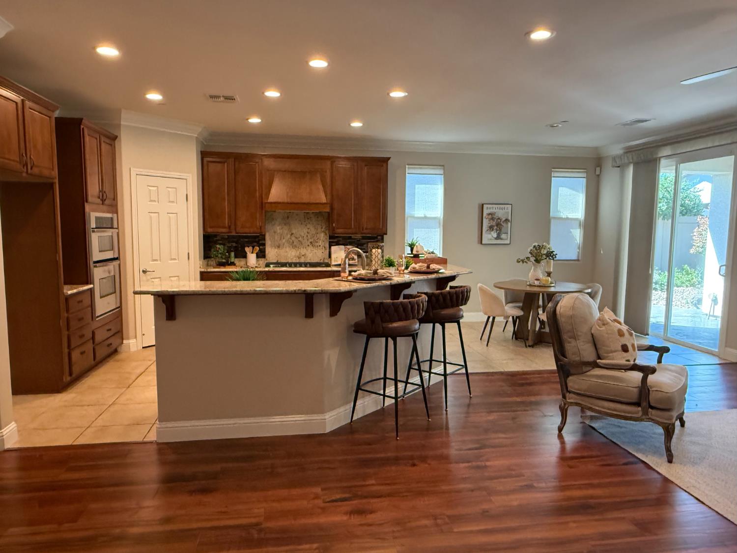2443 Plumcreek, Manteca, CA 95336