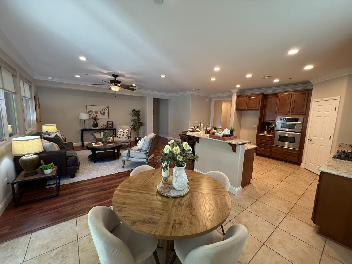 2443 Plumcreek, Manteca, CA 95336