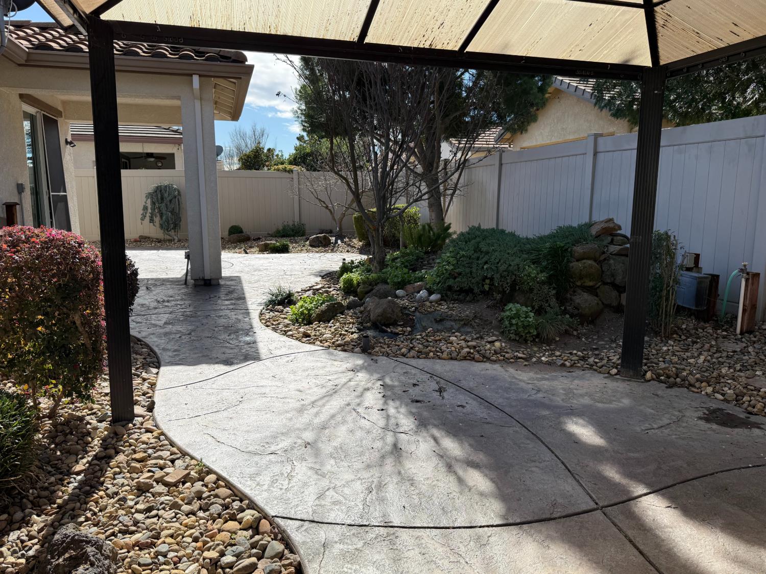 2443 Plumcreek, Manteca, CA 95336