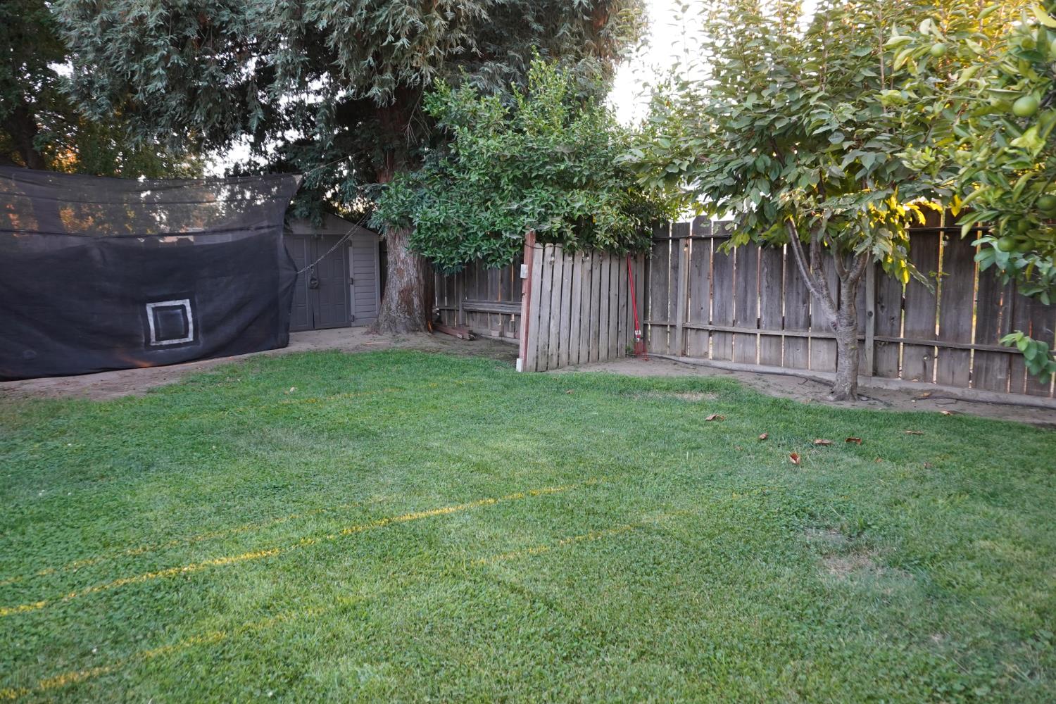 322 Lambuth Ave, Oakdale, CA 95361