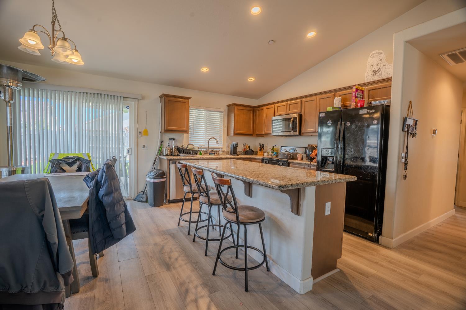2136 W Pincay St, Merced, CA 95348