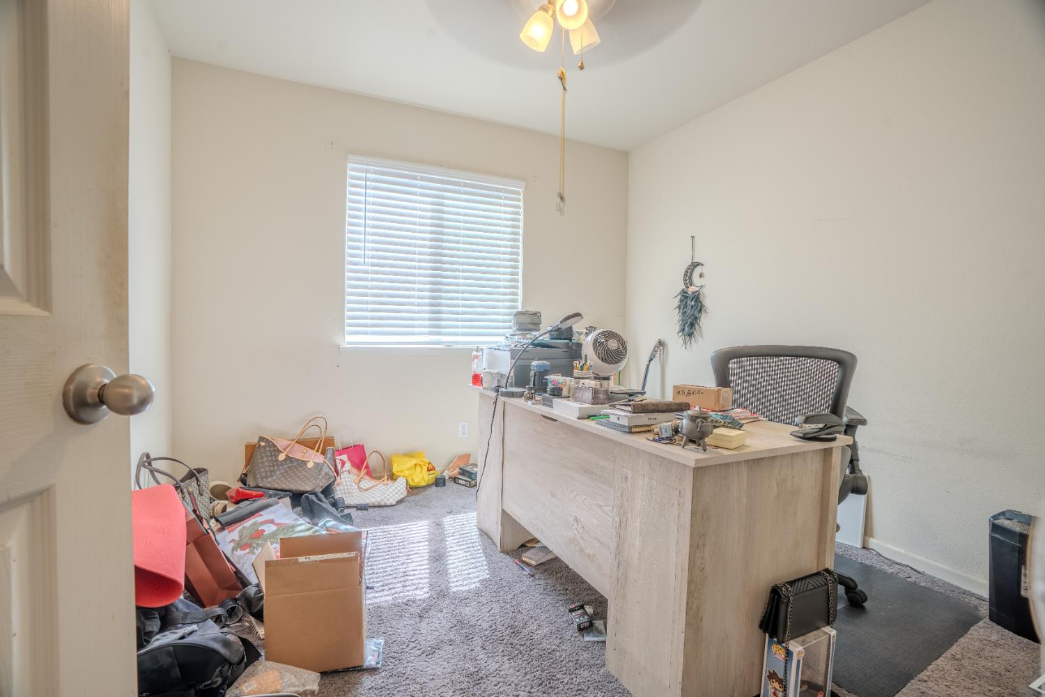 2136 W Pincay St, Merced, CA 95348