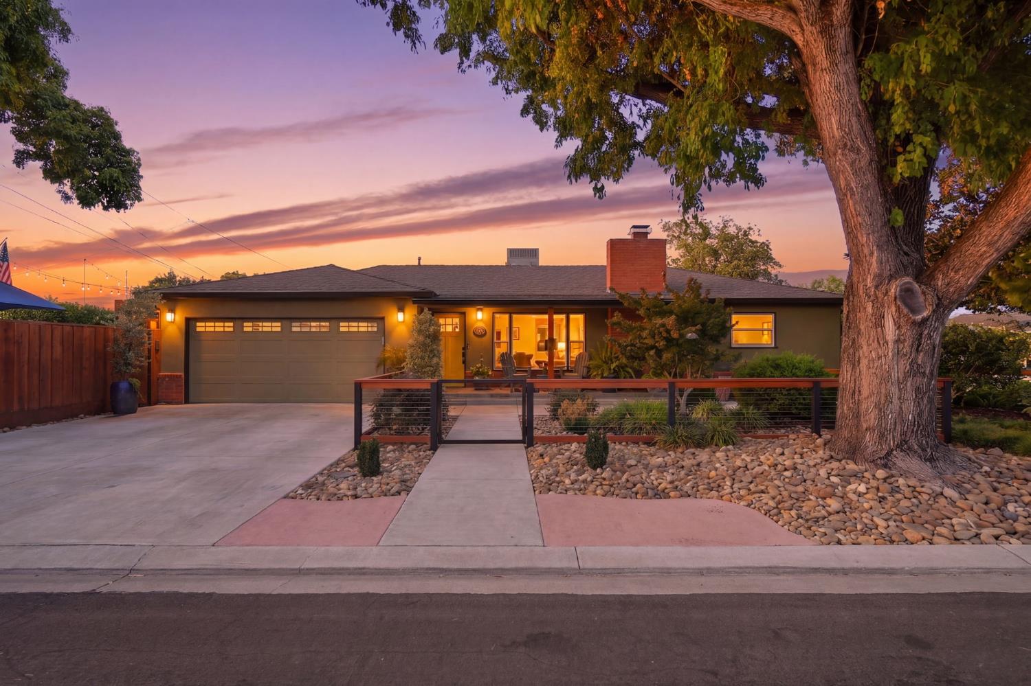 805 Edison Ave, Modesto, CA 95350