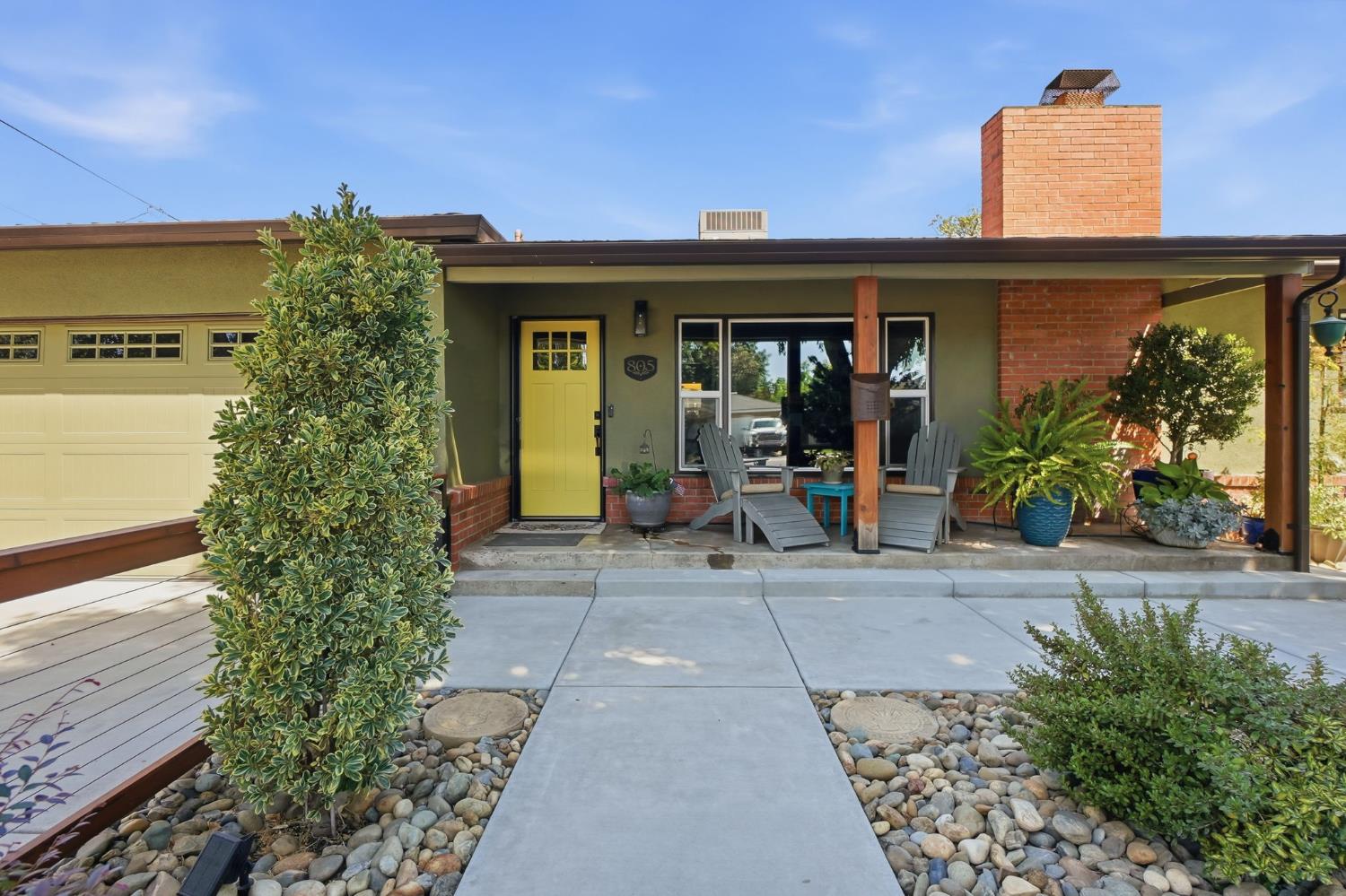 805 Edison Ave, Modesto, CA 95350