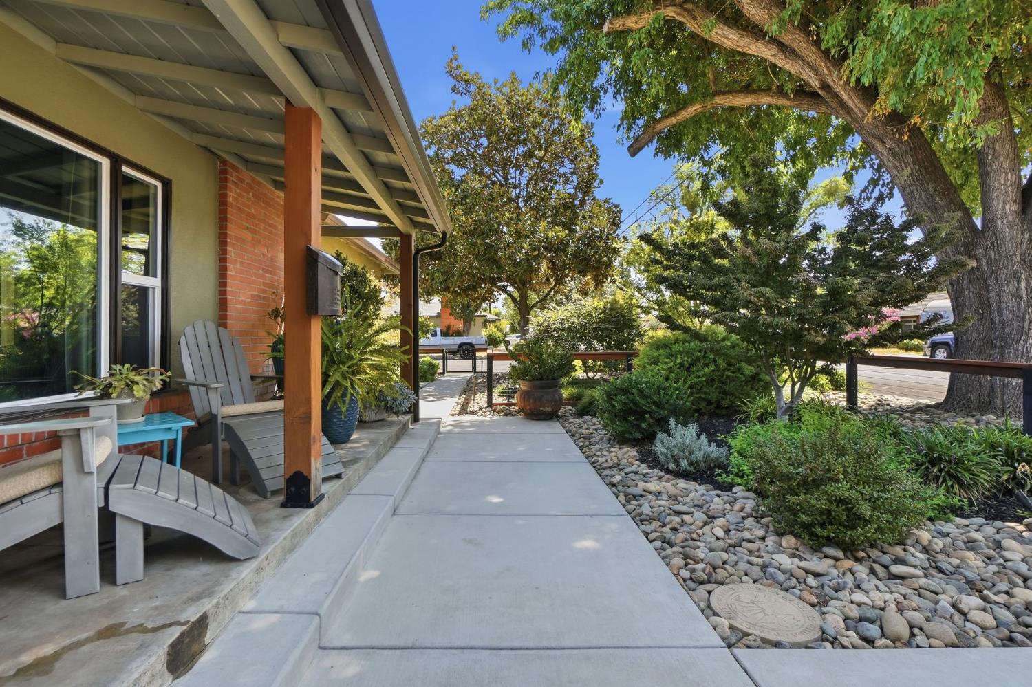 805 Edison Ave, Modesto, CA 95350