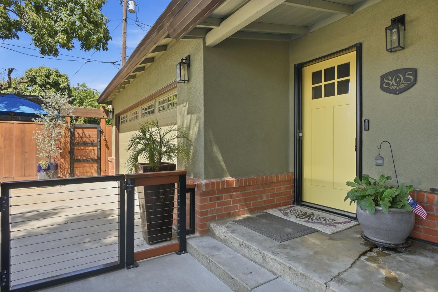 805 Edison Ave, Modesto, CA 95350