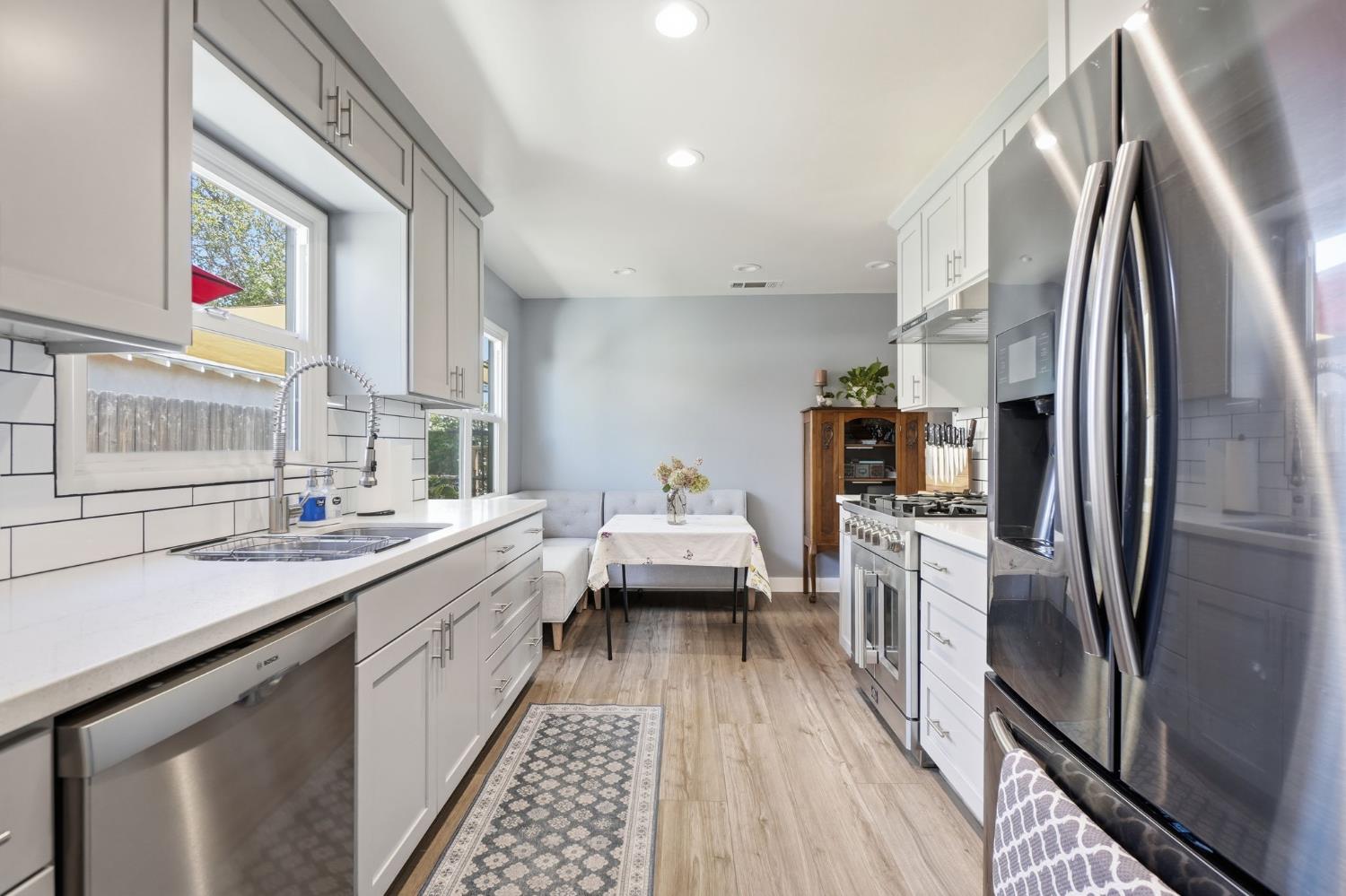 805 Edison Ave, Modesto, CA 95350