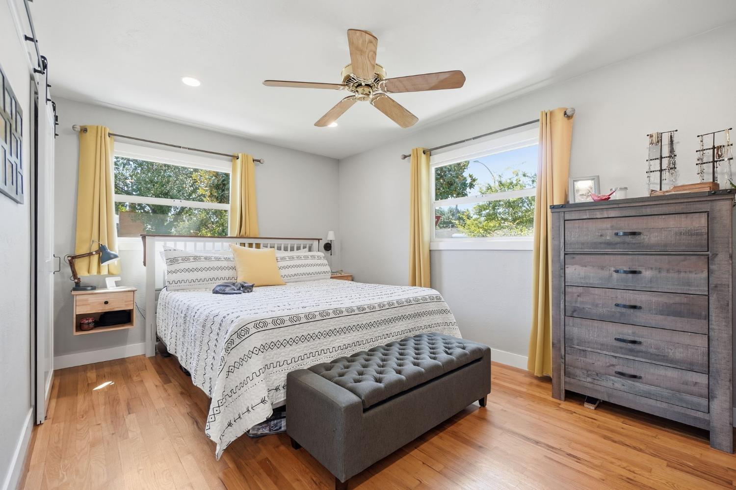 805 Edison Ave, Modesto, CA 95350