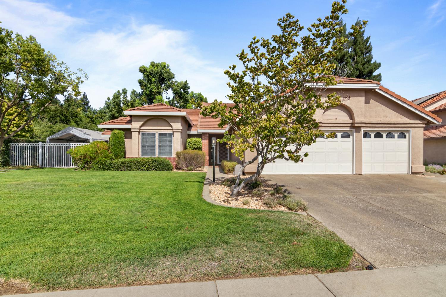 1502 Taggart St, Oakdale, CA 95361