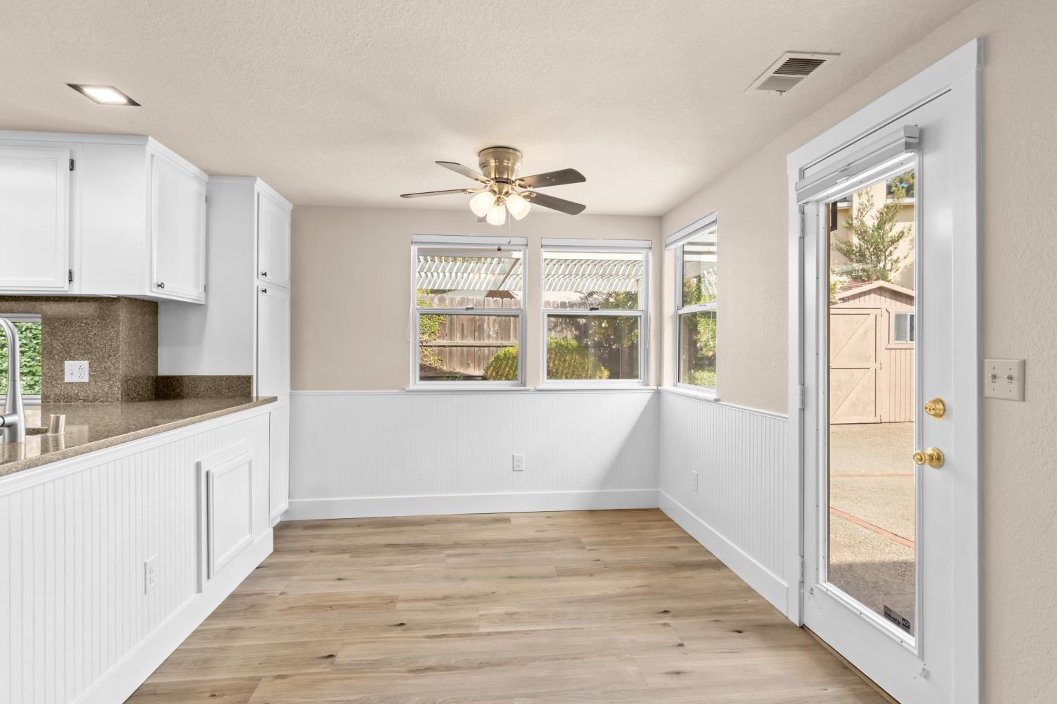 1502 Taggart St, Oakdale, CA 95361