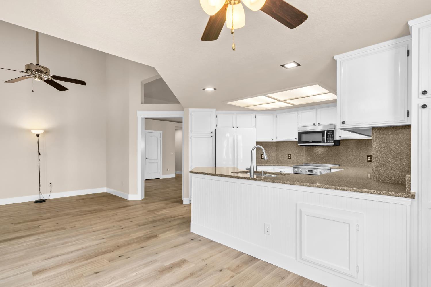 1502 Taggart St, Oakdale, CA 95361