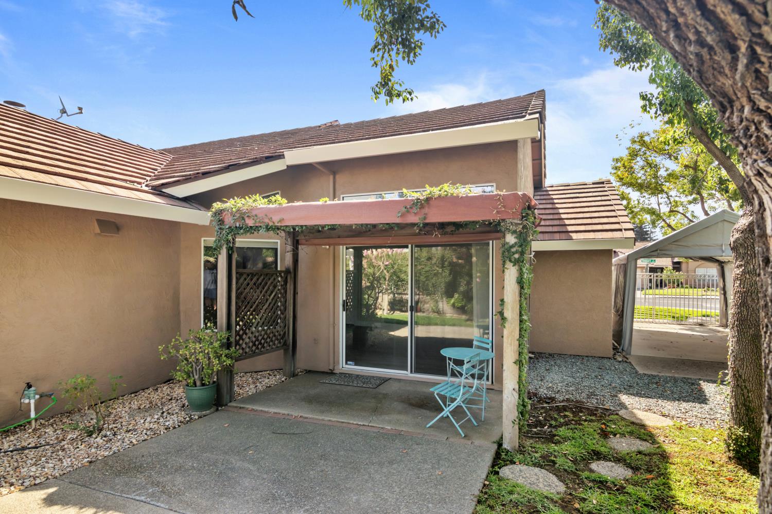 1502 Taggart St, Oakdale, CA 95361
