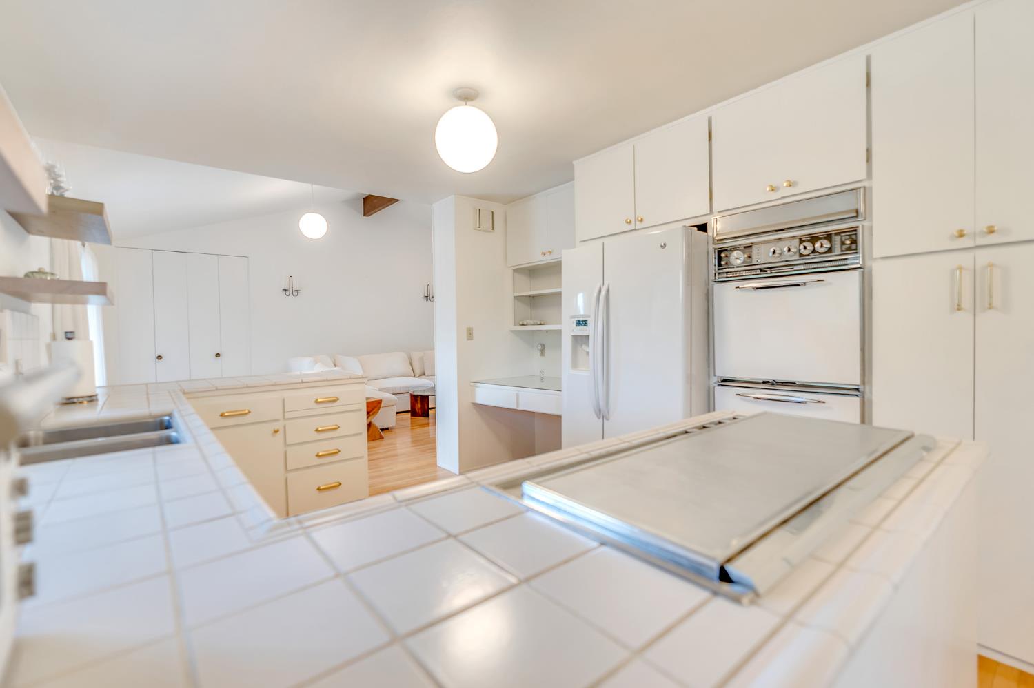 740 Monroe Ave, Los Banos, CA 93635