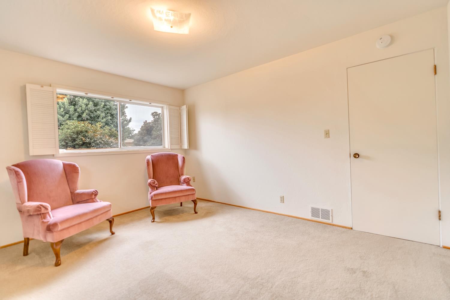 740 Monroe Ave, Los Banos, CA 93635